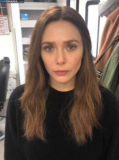 Elizabeth Olsen Nude Pics, Topless & Sex Scenes!